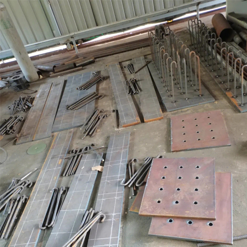 有哪些其他因素会影响武威预埋件位置的确定？